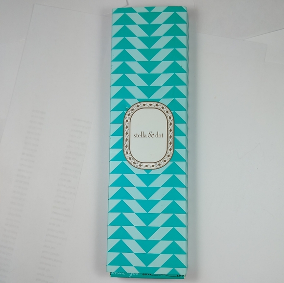 Stella & Dot Vintage Gold Semi-Precious Totem Bracelet NIB - Picture 10 of 12